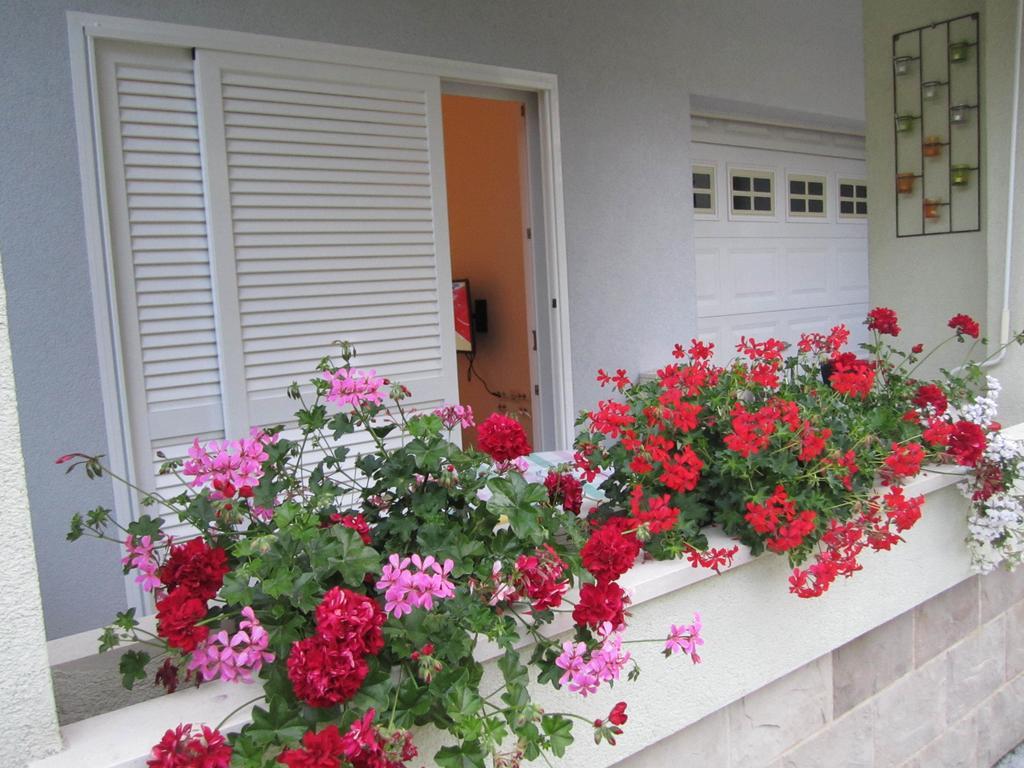 Apartments Ivandic Tučepi Pokoj fotografie